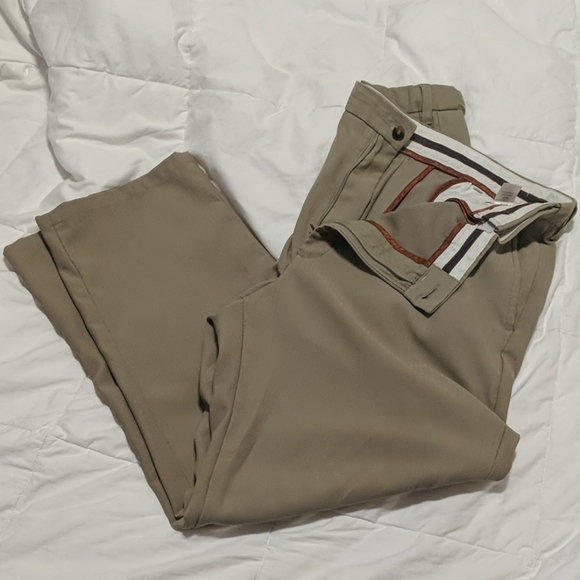 Haggar Men's expandable slacks - Picture 1 of 5